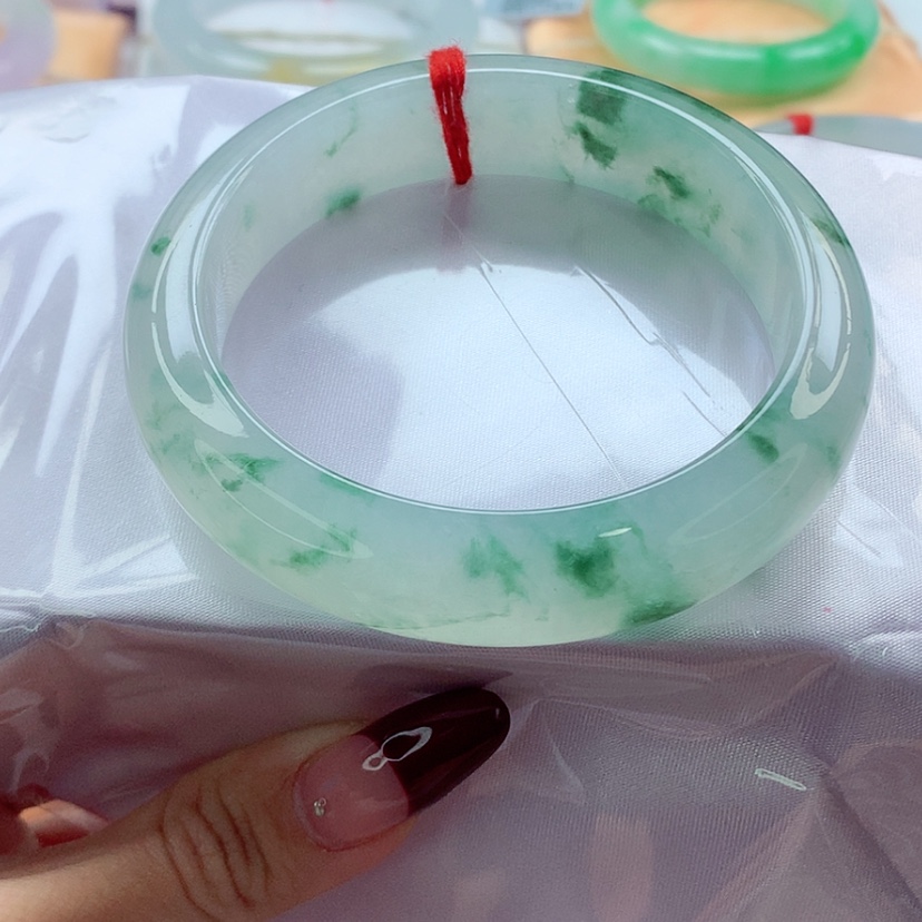 【闪购商品】翡翠手镯未镶嵌57.7 宽边轮胎绿花 灵