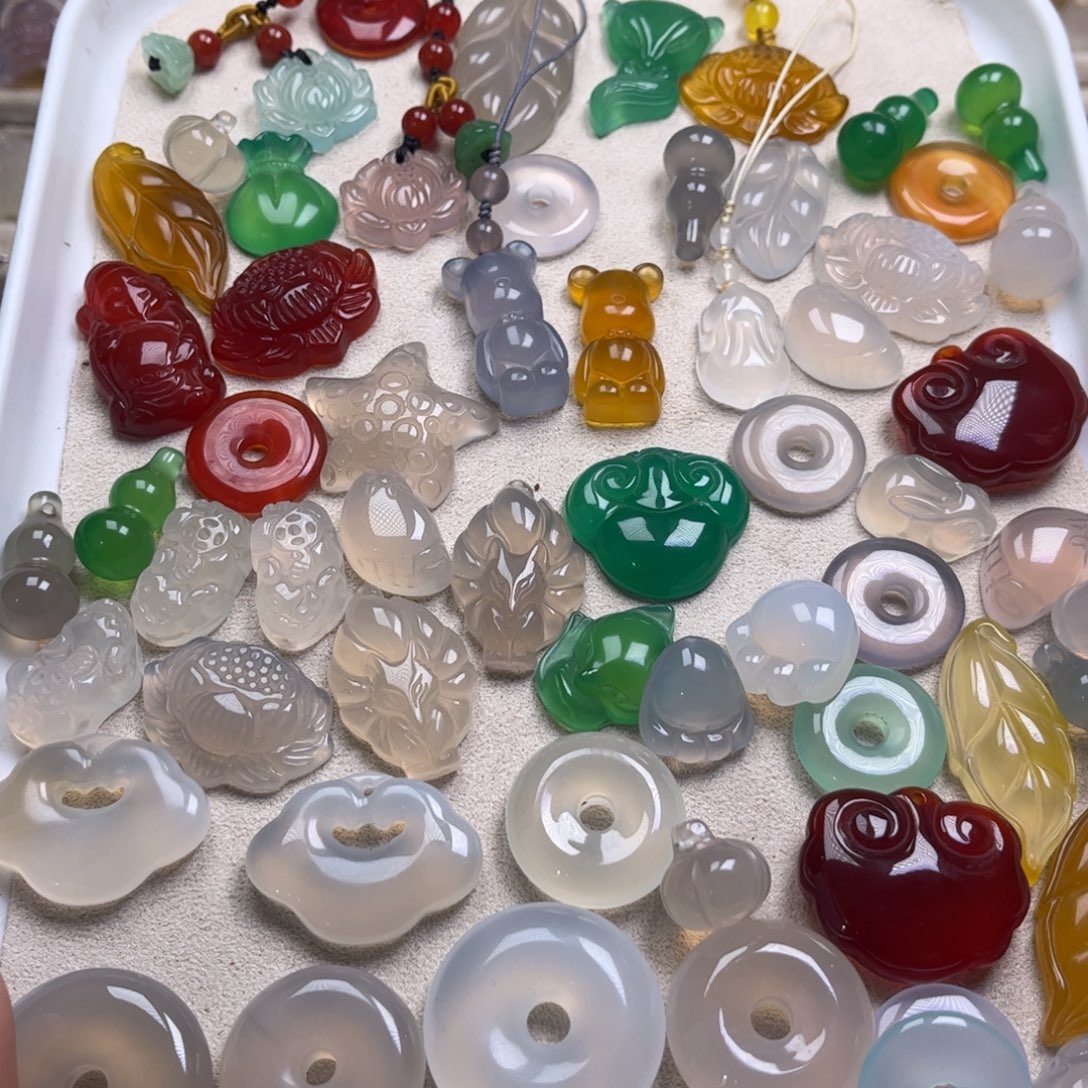 玛瑙/玉髓未镶嵌颈饰19.9任选两件