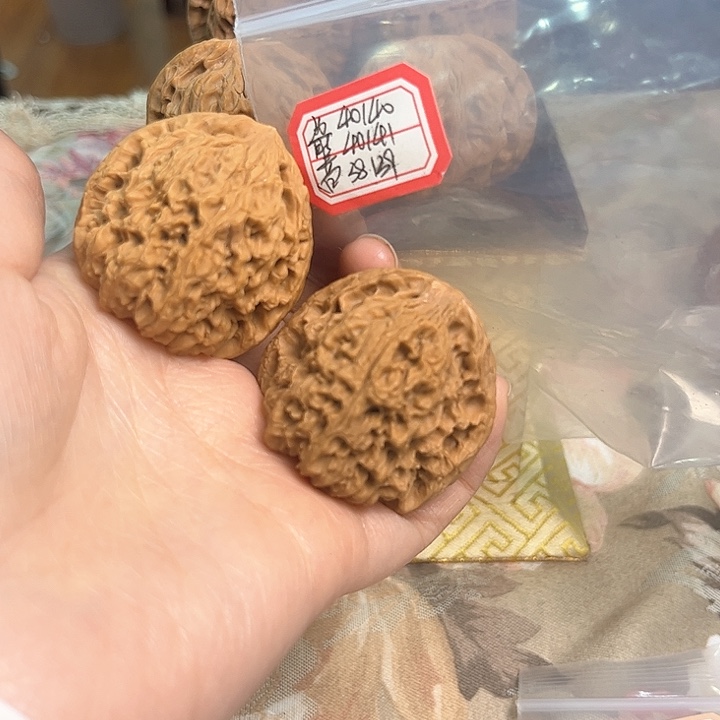 文玩核桃把件南将石有修15年的