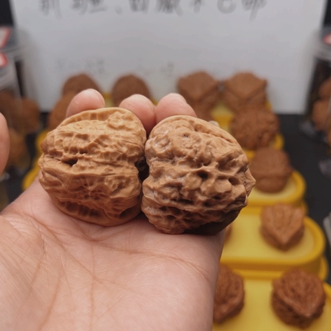 把件文玩核桃健*