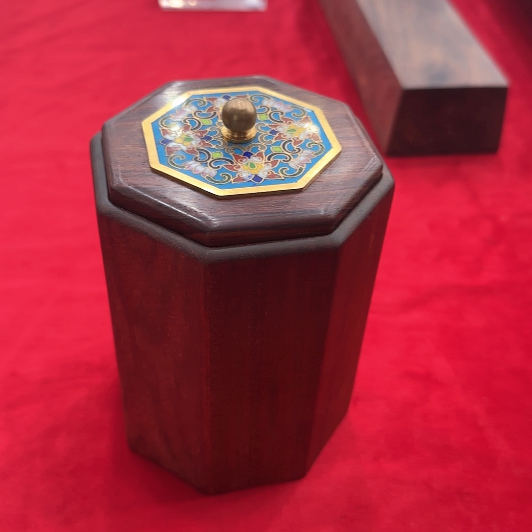 端景台紫檀木类小叶紫檀茶叶罐