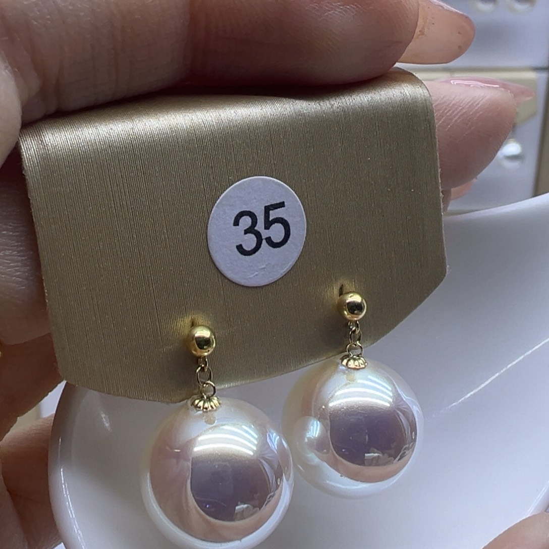 耳饰18K金镶嵌淡水珍珠