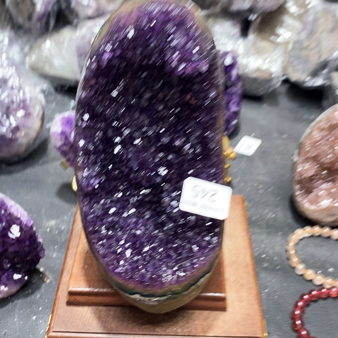 水晶大型摆件（非配饰）未镶嵌