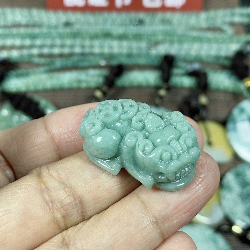【闪购商品】翡翠颈饰未镶嵌玉吊坠翡翠玉四钱貔貅吊坠小款
