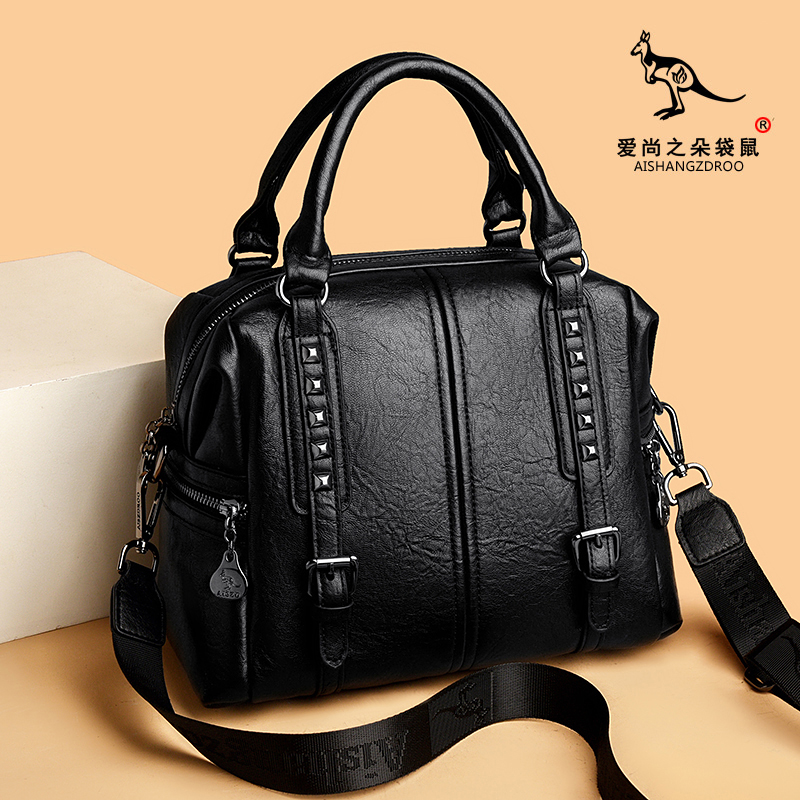 2025新款复古褶皱女包简约大气包出行通勤大容量单肩斜挎包9791