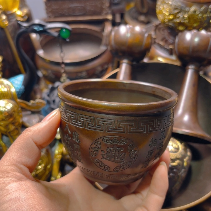 铜器摆件收收藏藏