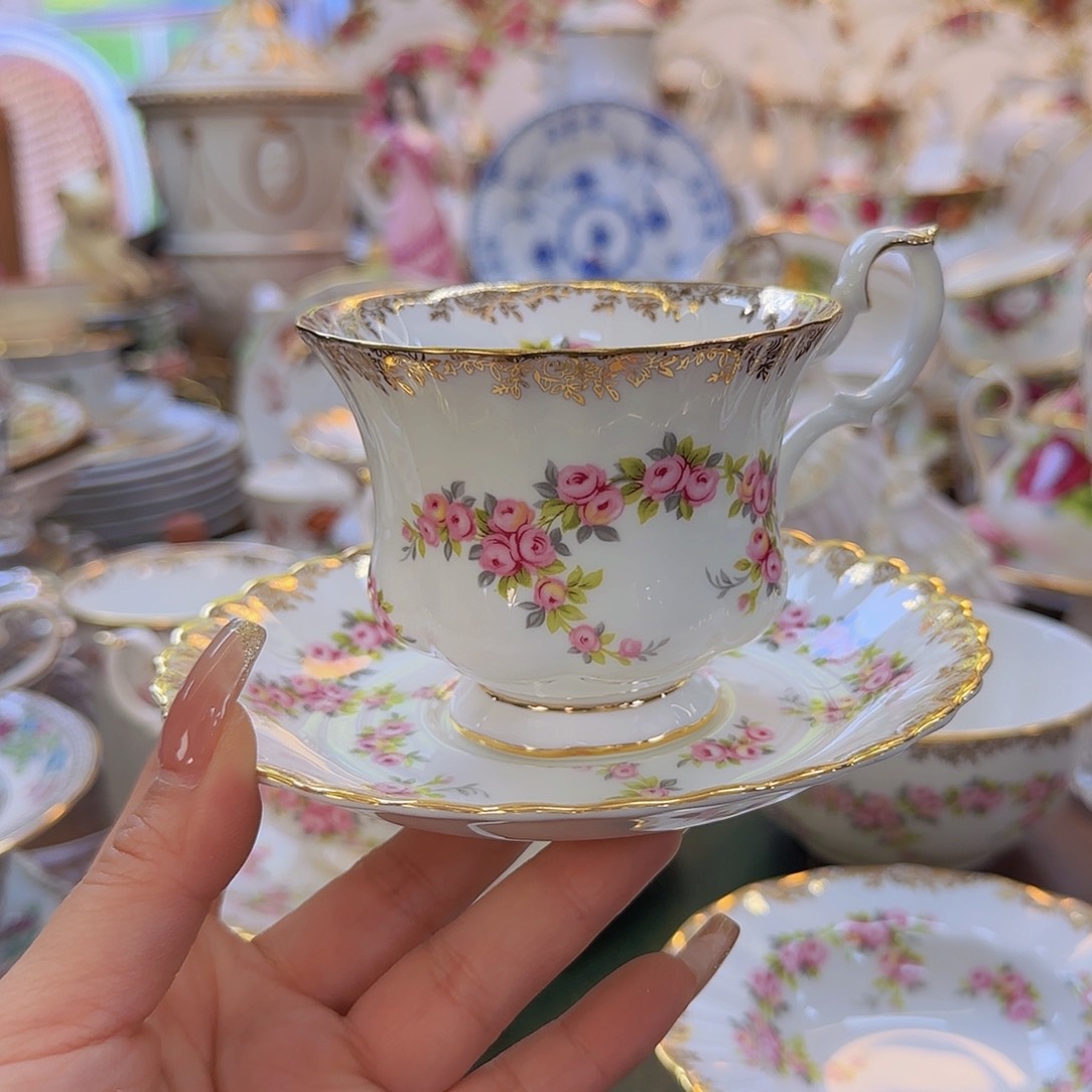 摆件欧洲瓷器收藏鉴赏