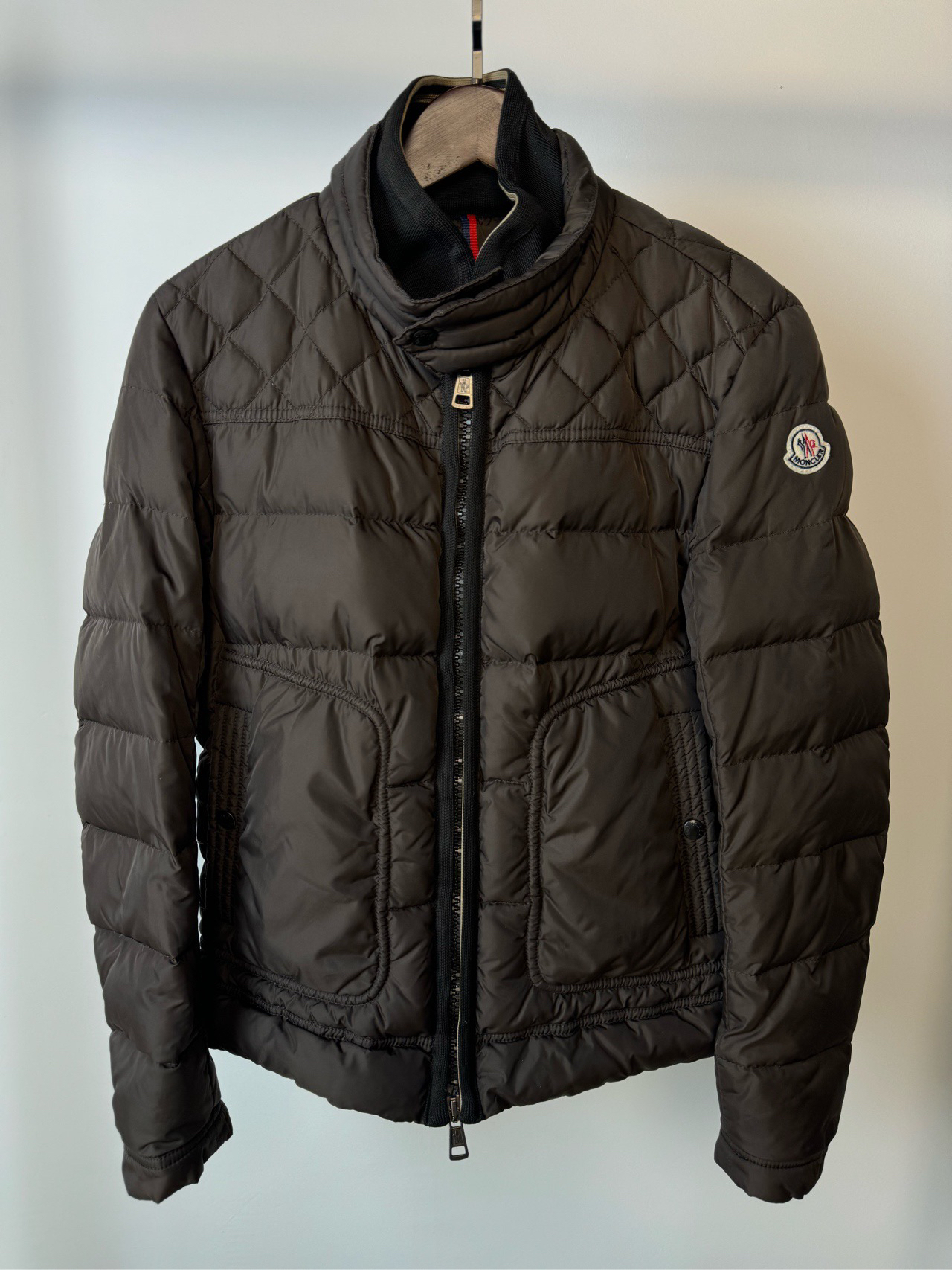 99新 MONCLER 99新/Moncler蒙口 棕色羽绒服夹克外套/1码/2412248