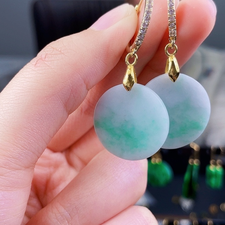 翡翠耳饰未镶嵌饰品