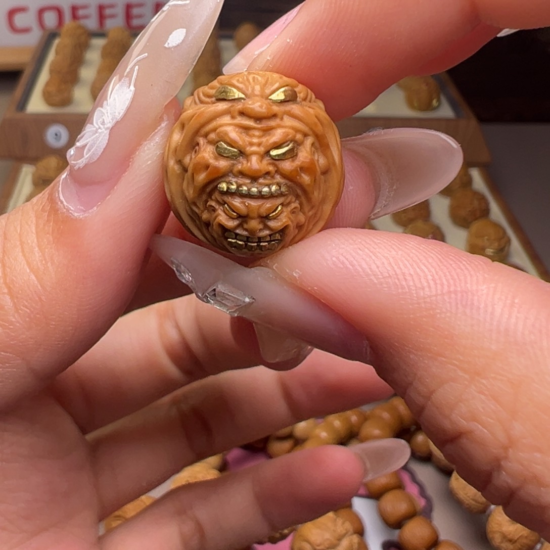 文玩核桃把件镶嵌款套娃17左右尺寸全品有正常封口线