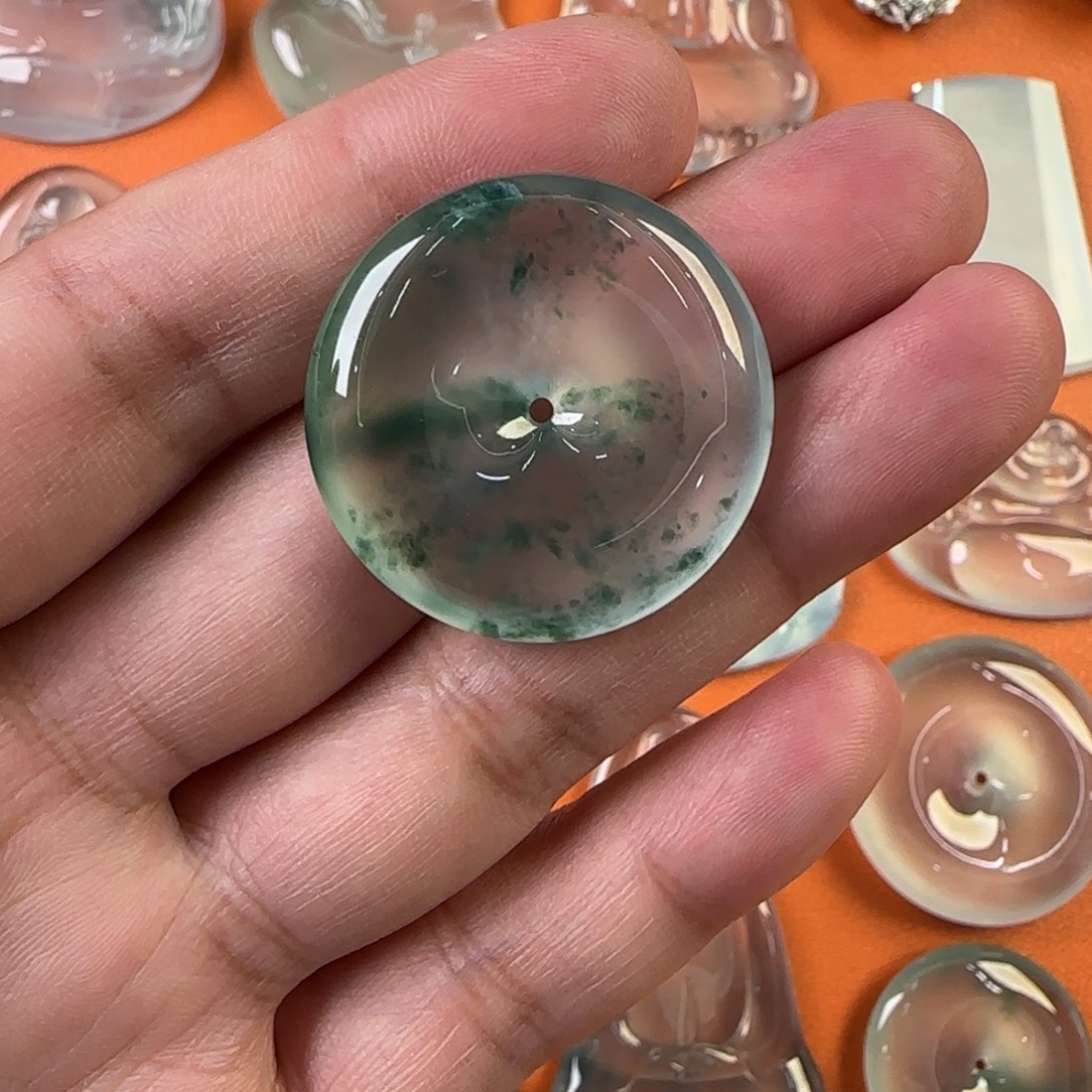 定制翡翠未镶嵌天然