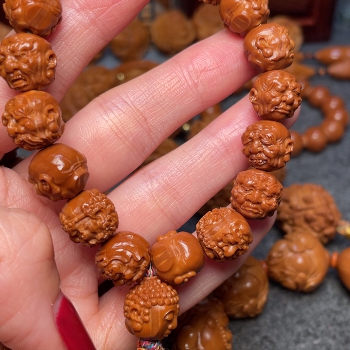 橄榄核吊坠猫****尿橄榄核