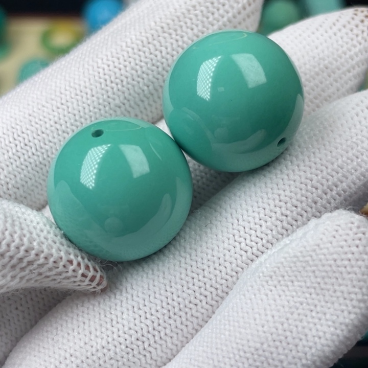 高瓷绿20mm圆珠一对
