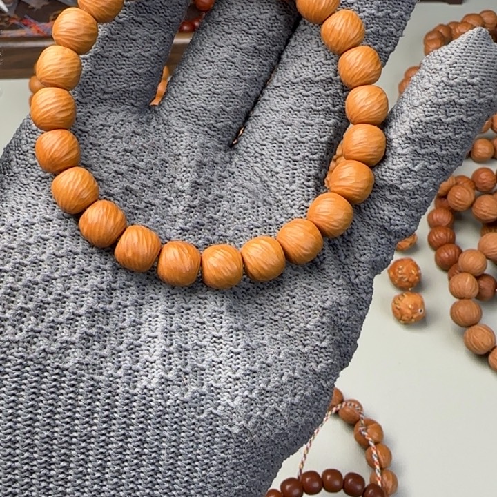 心***欢猴头核桃吊坠文玩核桃雕刻云锦