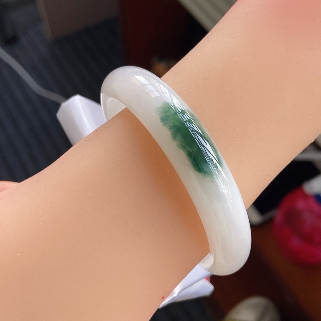 翡翠手镯未镶嵌1冰胶底飘蓝绿色1