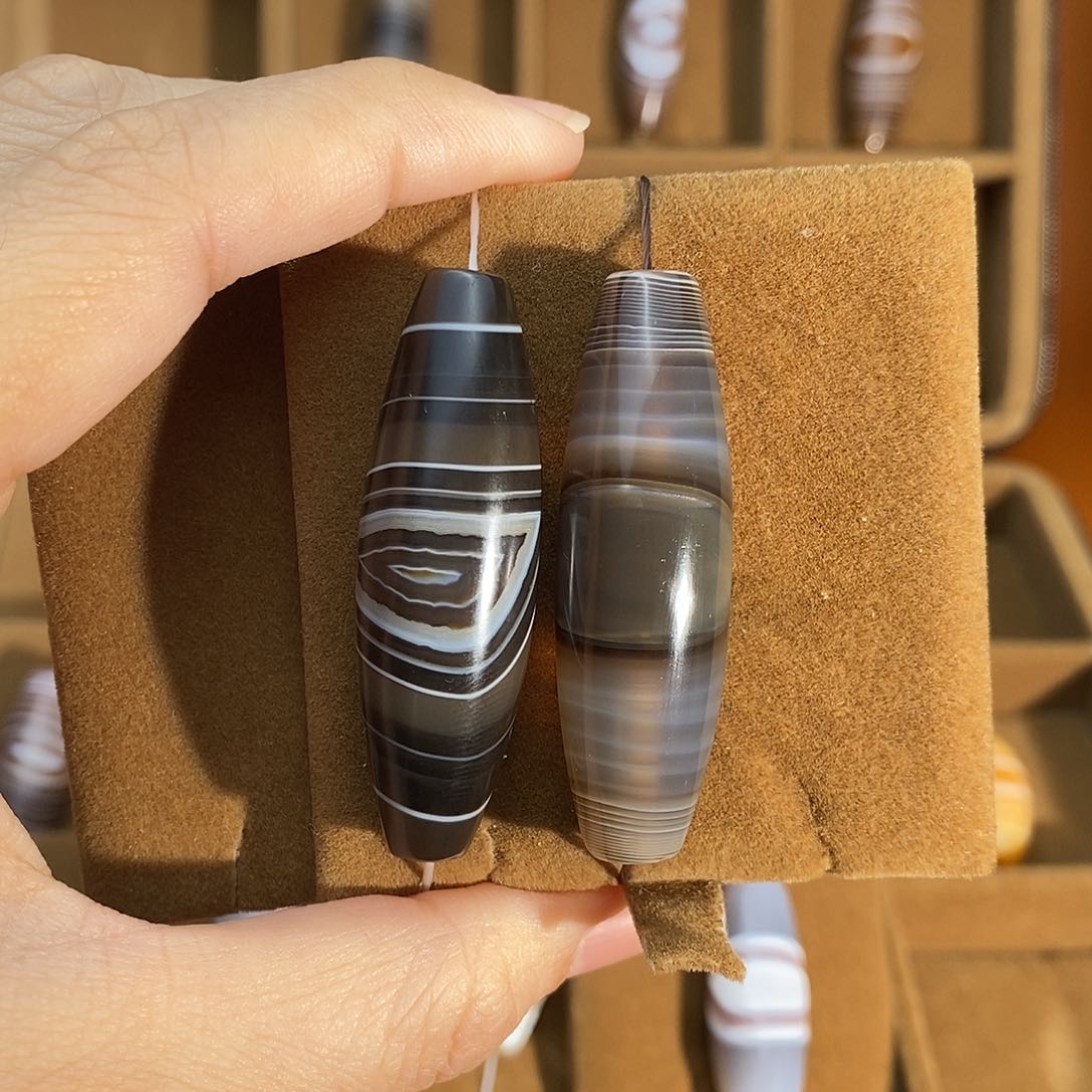 玛瑙/玉髓颈饰未镶嵌一***?