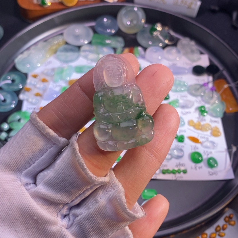 【闪购商品】翡翠挂件未镶嵌观音