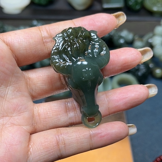 和田玉挂件未镶嵌