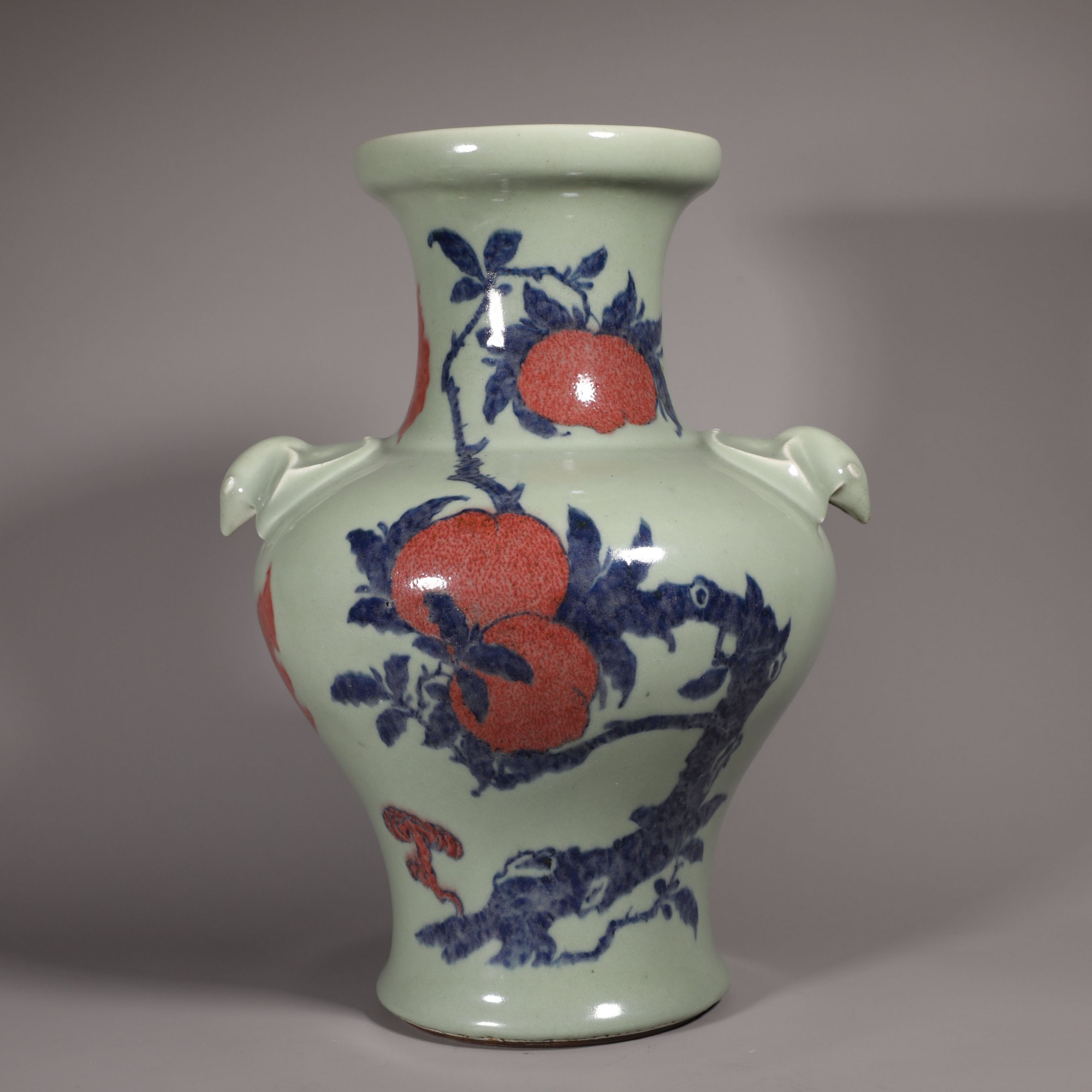 LOT111506 清乾隆 豆青青花釉里红福寿纹双蝠耳尊 古董拍卖