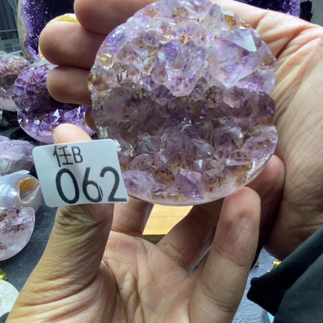 水晶大型摆件（非配饰）未镶嵌