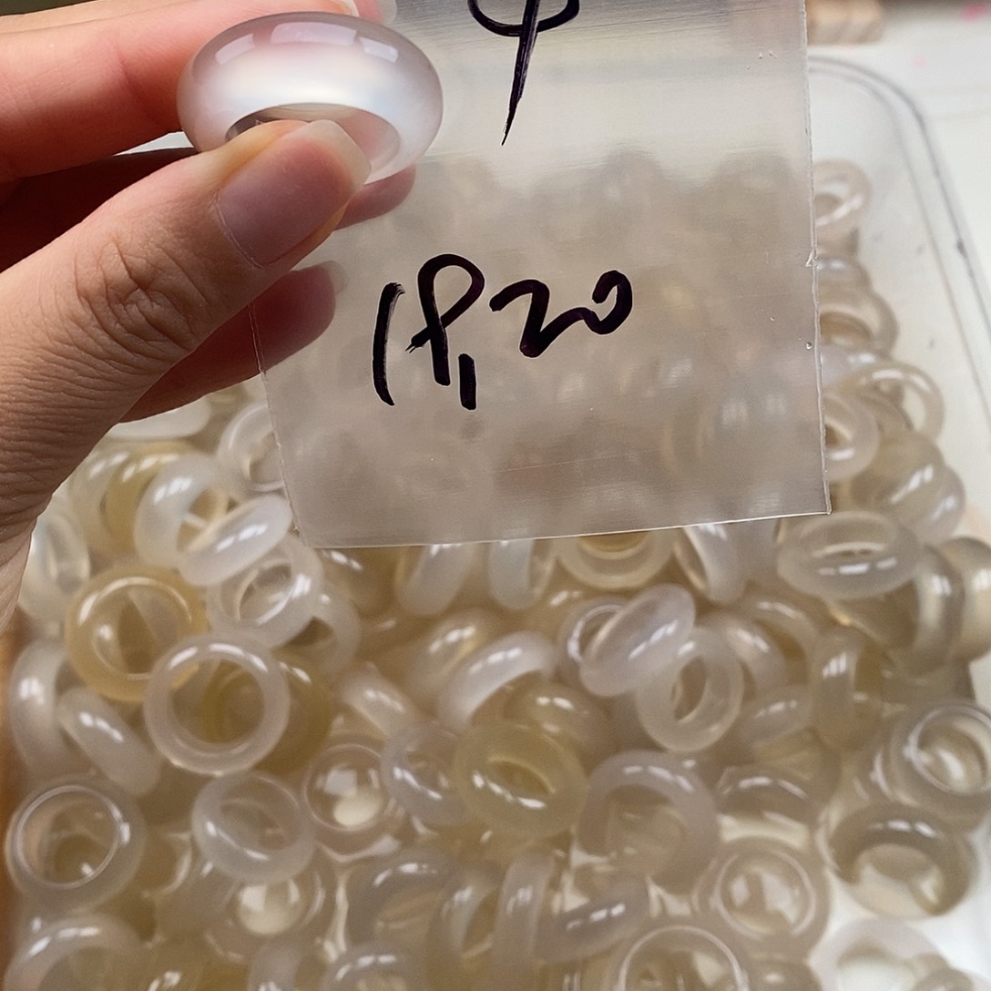 未镶嵌戒指玛瑙/玉髓