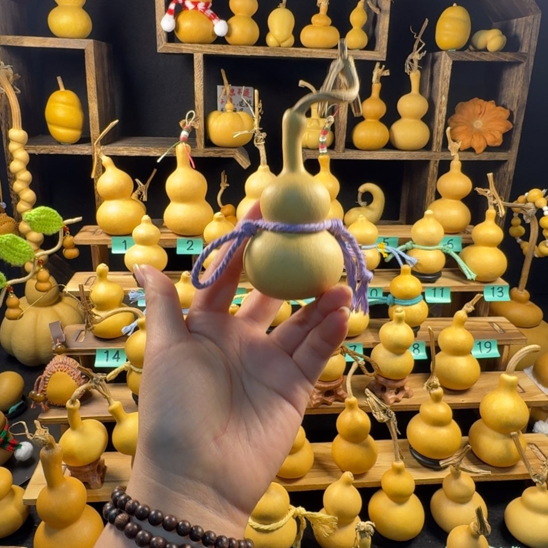 王***满直播间特定闪购文玩葫芦