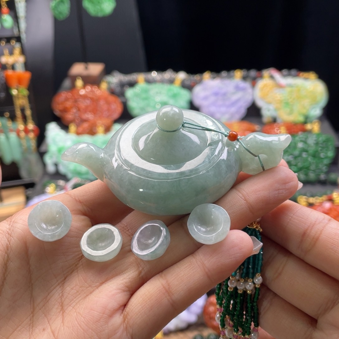 翡翠未镶嵌摆件代编织