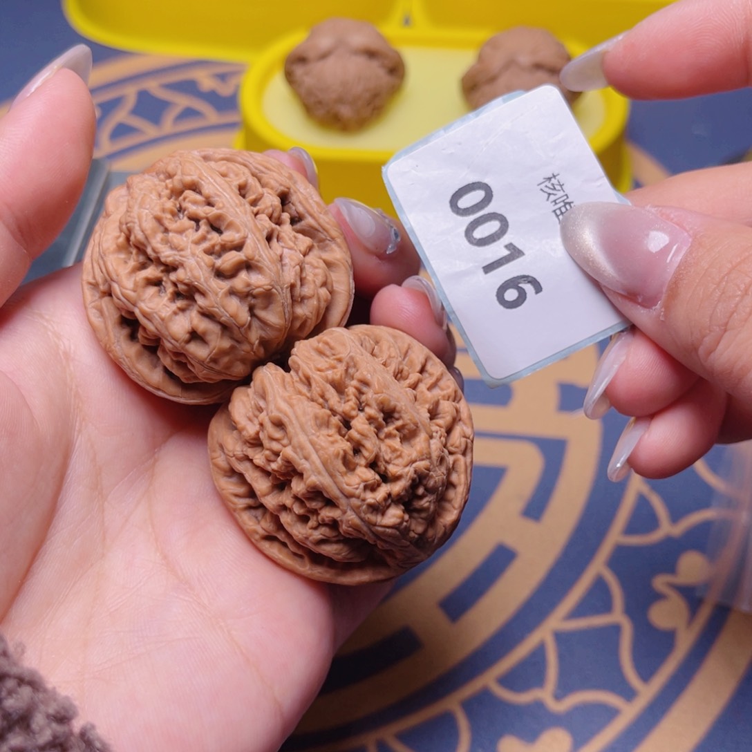 文玩核桃把件粗筋40～0016