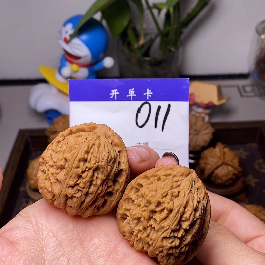 桃核吊坠文玩核桃南疆石42全品n