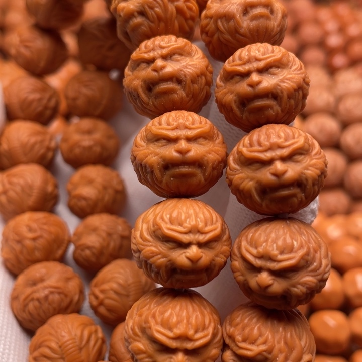 猴头核桃吊坠S*哥斗战胜佛