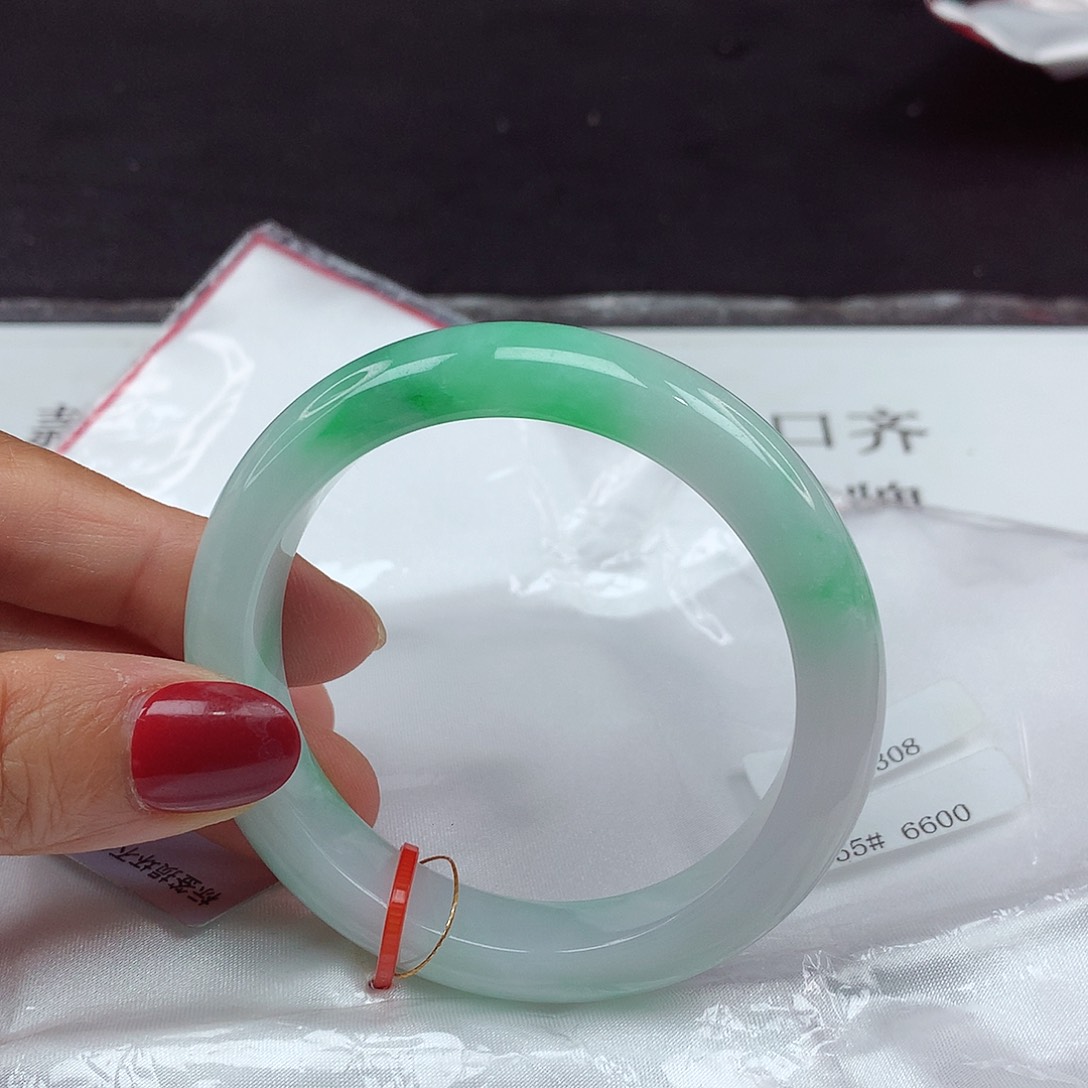 翡翠手镯未镶嵌55圈4308