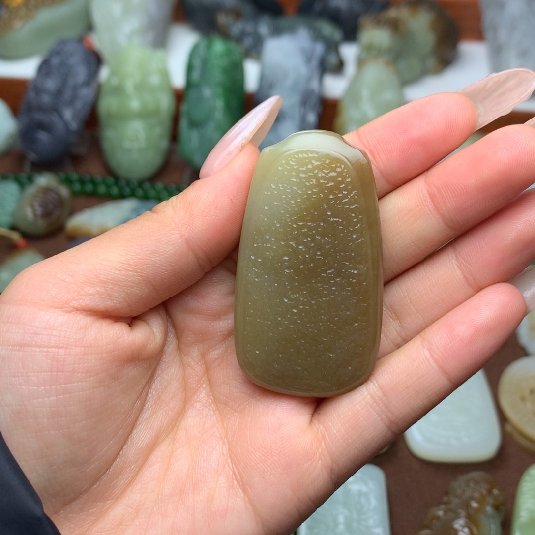 和田玉挂件未镶嵌