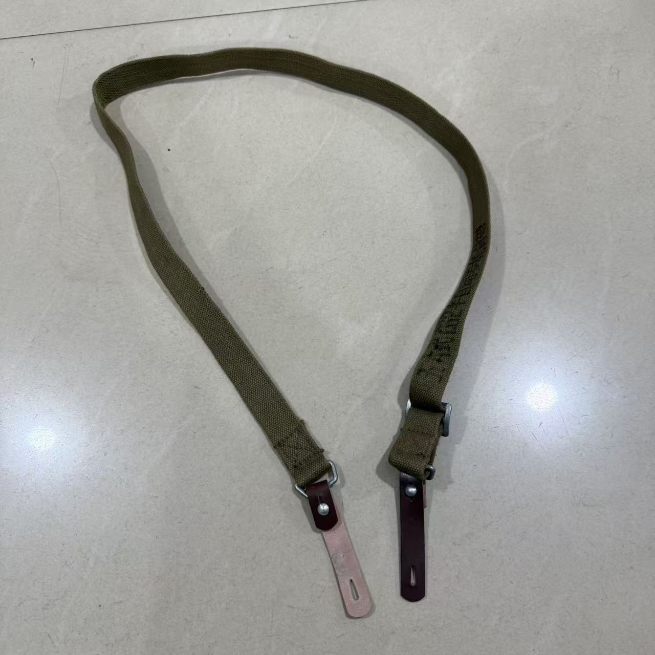 怀旧老货 56多功能背带