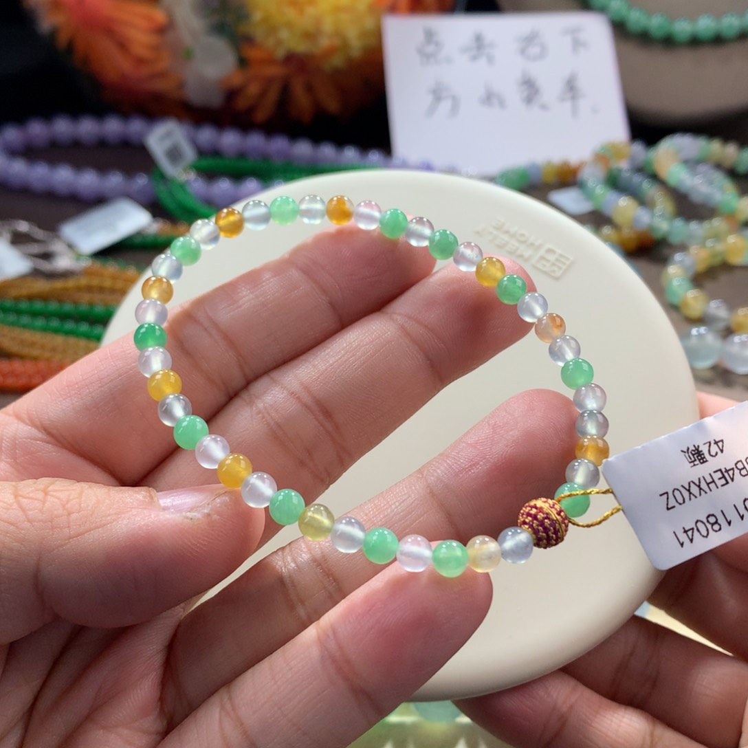 翡翠手链未镶嵌高冰彩多宝卡4.5
