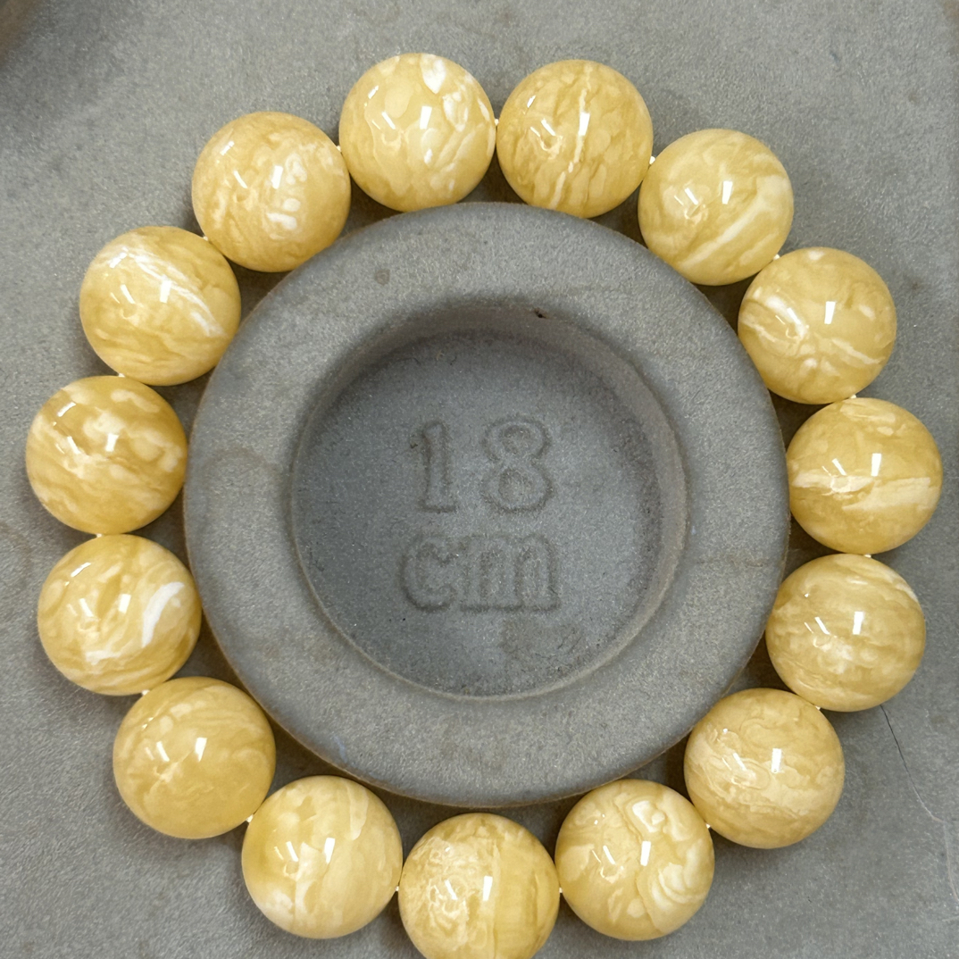 白花蜡圆珠手串15加29.24克