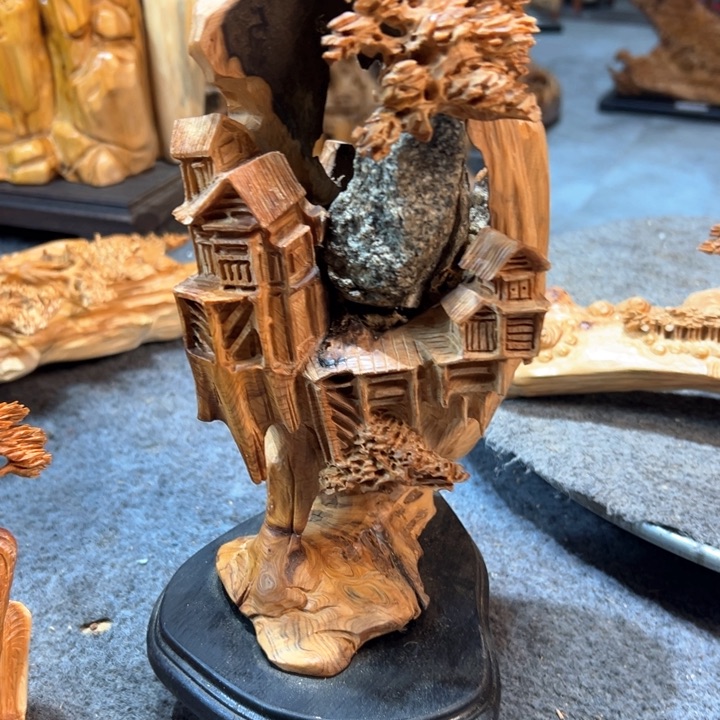 柏木（崖柏）神****0精品崖柏山里人家