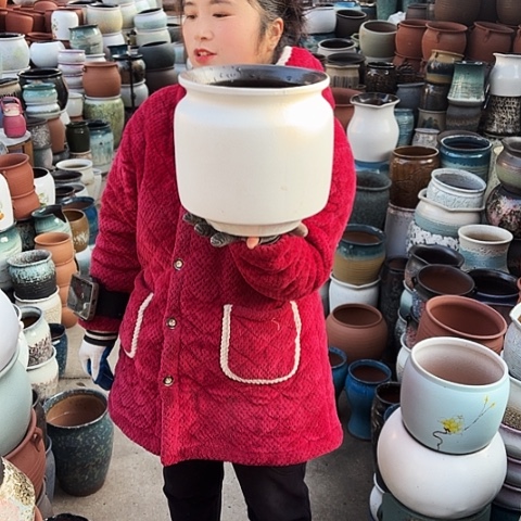 口21高22瑕疵盆子 