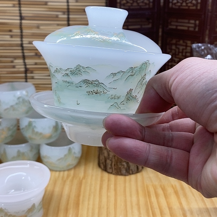 福利款千里江山图盖碗