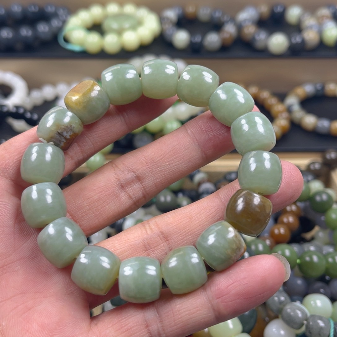 和田玉手串未镶嵌