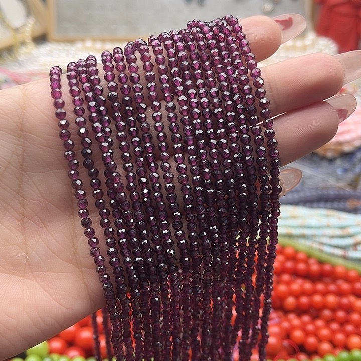 玛瑙/玉髓珠宝半成品未镶嵌一条3mm左右紫牙乌石榴石刻面