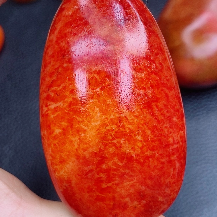 和田玉未镶嵌珠宝半成品