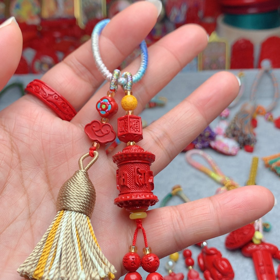 天然辰砂工艺品朱砂钥匙扣包包挂