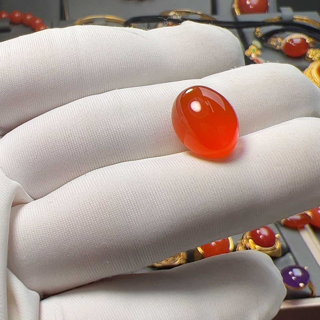 南红玛瑙1精品冰红蛋面未镶嵌?****宠