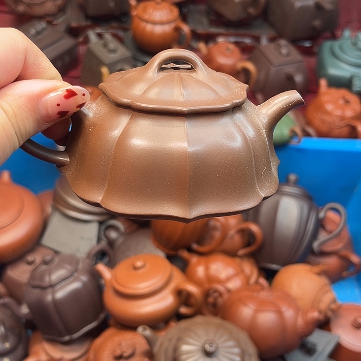 紫砂茶壶紫砂……………………