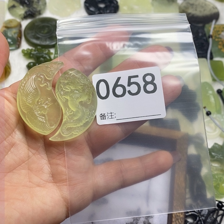 蛇纹石玉颈饰合金1**母