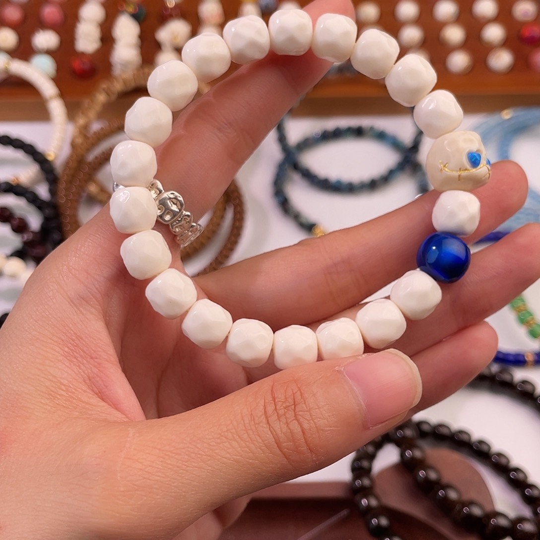 驼骨手串/手链哈哈哈哈哈哈哈哈哈哈哈哈哈