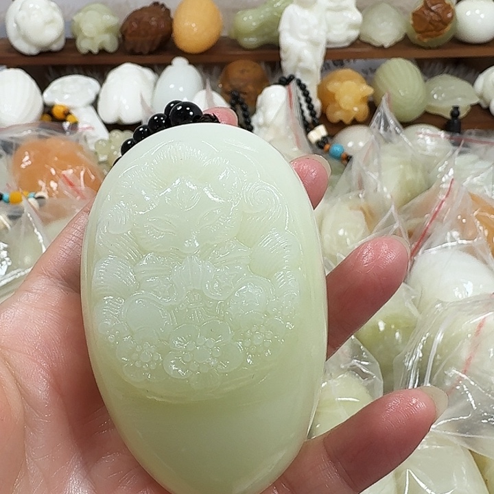 用***4砖雕石头手把件不退不换