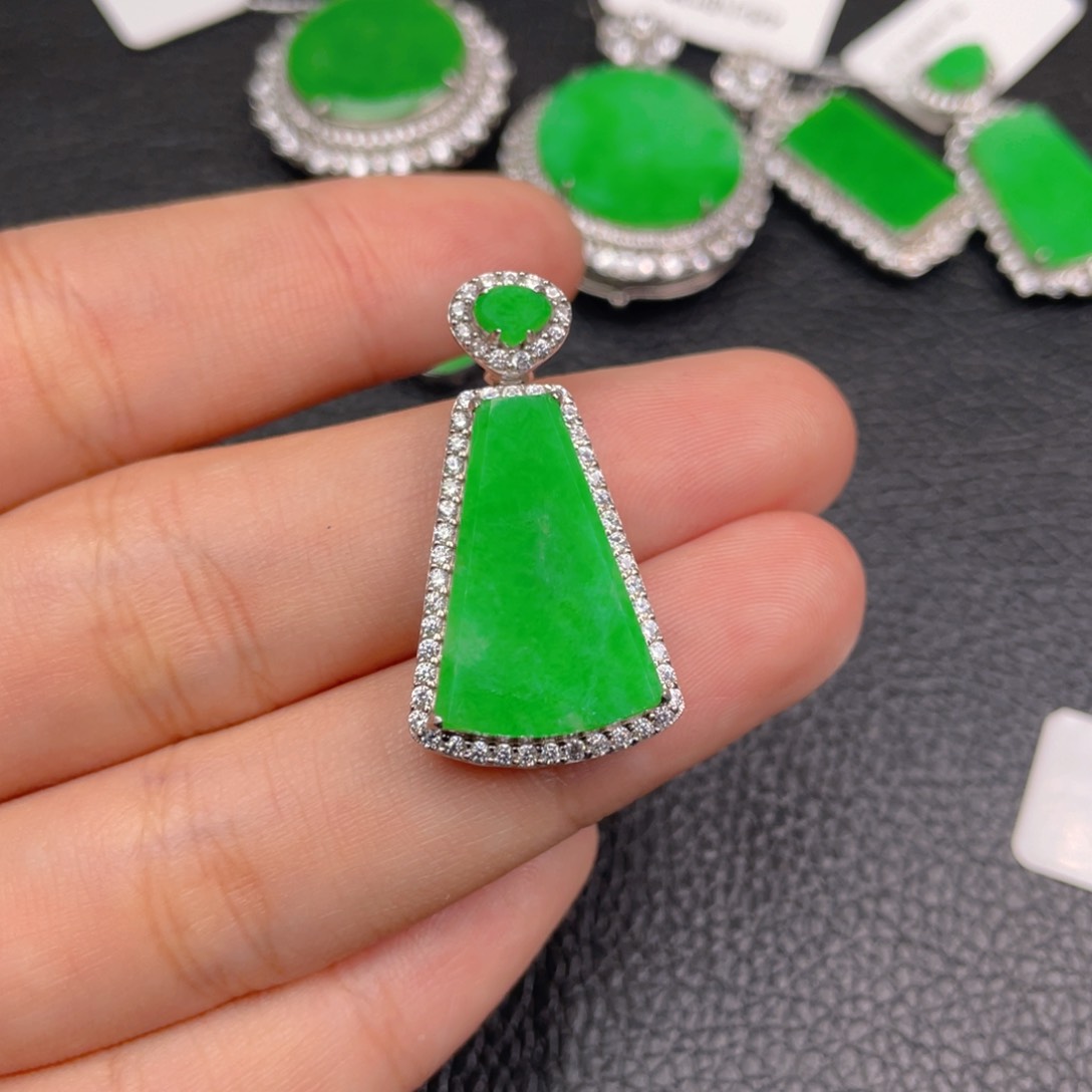 翡翠吊坠(不含链)银S925镶嵌