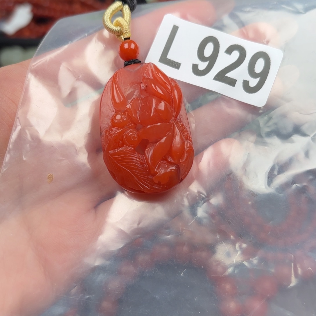 南红玛瑙珠宝半成品未镶嵌