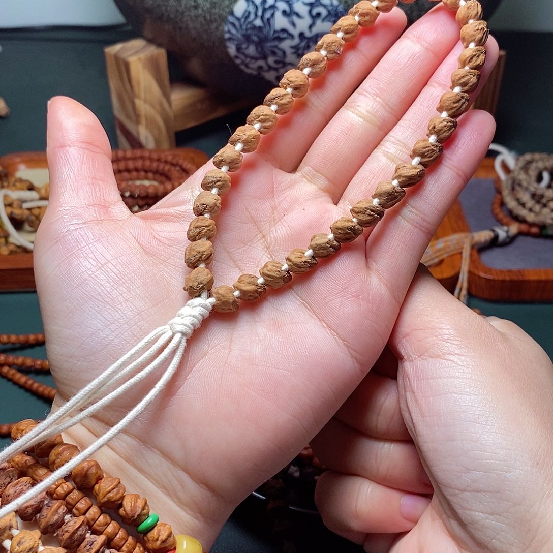 柏香籽/百香籽吊坠168.8